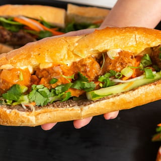A7. Meatballs - Bánh Mì Xíu Mại